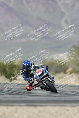 media/Jan-15-2026-Racers Edge (Thu) [[dfebeb70ab]]/2-A Group/Session 5 (Turn 5)/